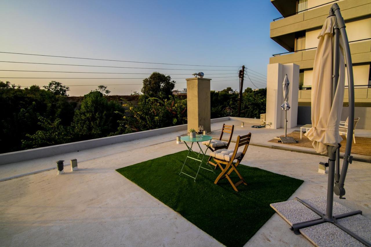 Oasis Luxury Place Heraklion  Екстер'єр фото